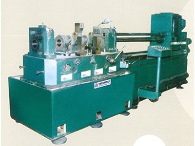 柴油機(jī)缸體主軸孔、凸輪軸孔精鏜組合機(jī)床